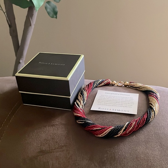 Red, Black and Golden Murano Glass Bead Torsade Necklace - Picture 10 of 16